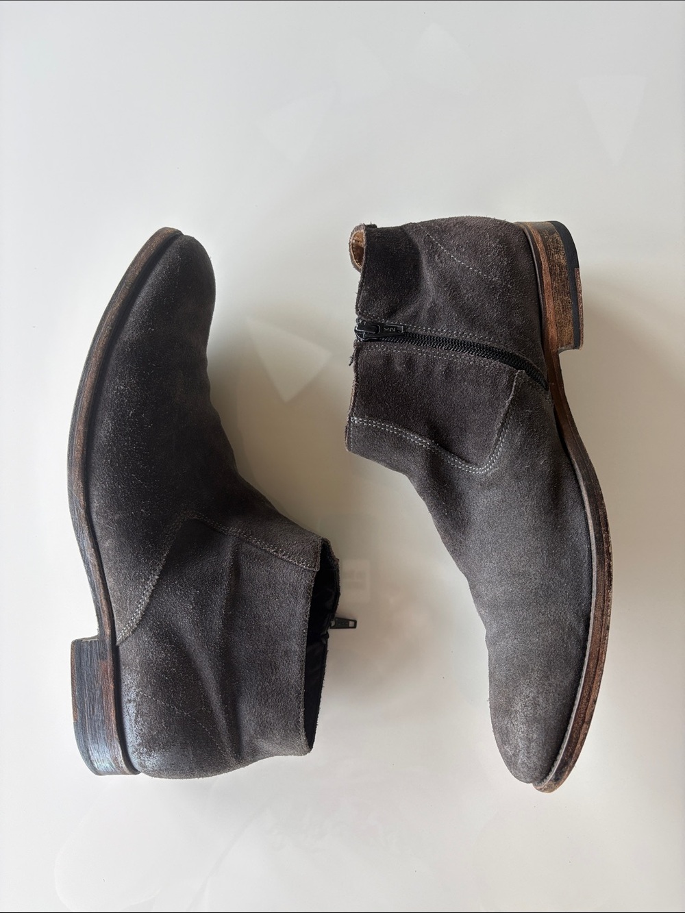 Men's Atelier Voisin Suede Ankle Boots in Dark Gray